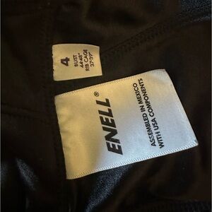 Enell Size 4 high impact razor back sports bra